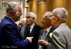 M.00_00_51_23.Image fixe012