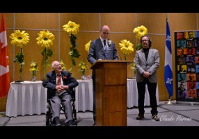 M.00_01_55_23.Image fixe025