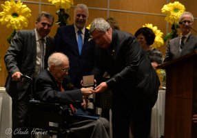 M.00_02_31_08.Image fixe032